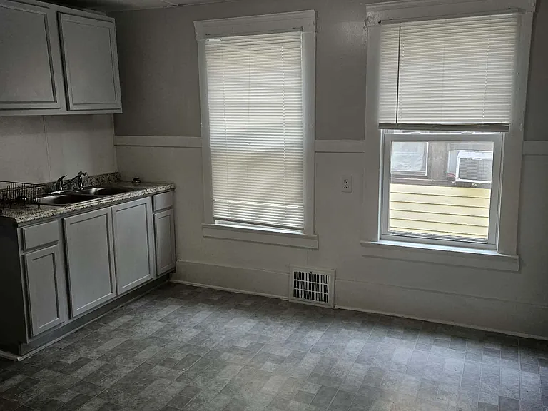 4211 Storer Ave #1 — Photo 5