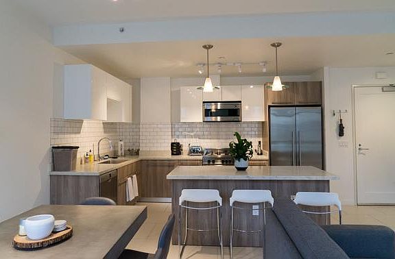 3rd image of 1868 Van Ness Ave APT 301