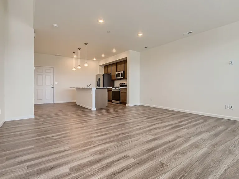 1583 Rose Quartz Hts — Photo 4