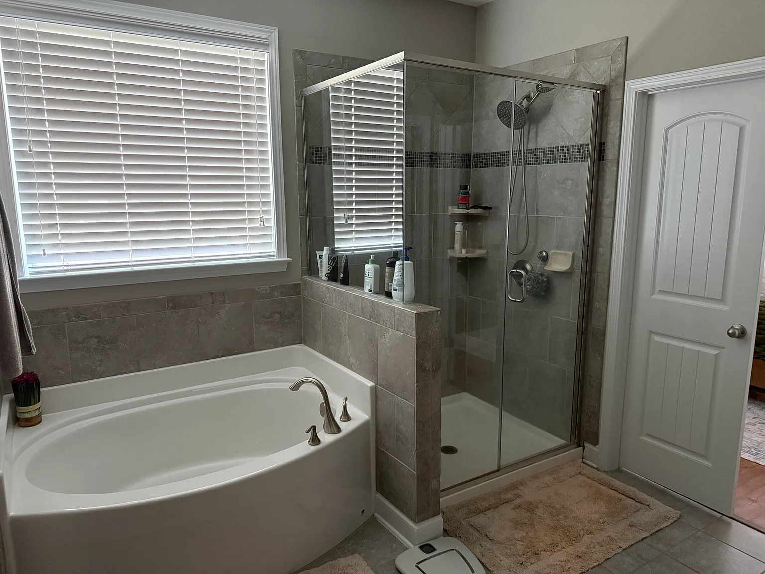 Annatto Way, Tega Cay — Photo 2