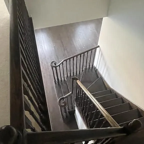 67 Anderson Rd — Photo 2