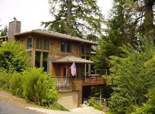 830 NW Highland Cir, Waldport, OR