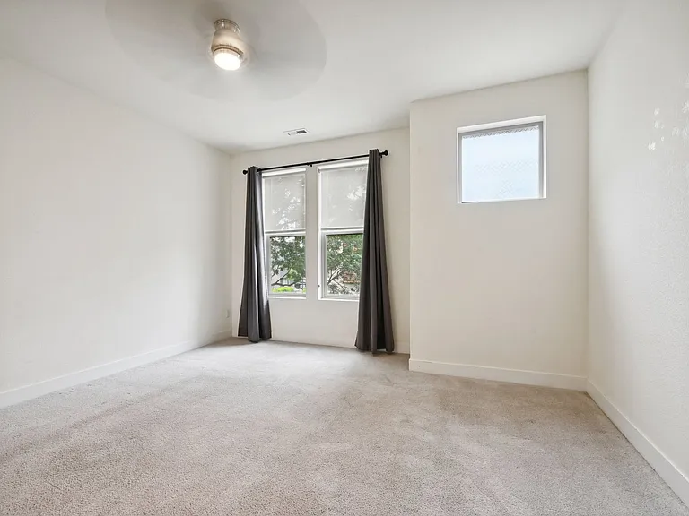 1056 Navajo St — Photo 10