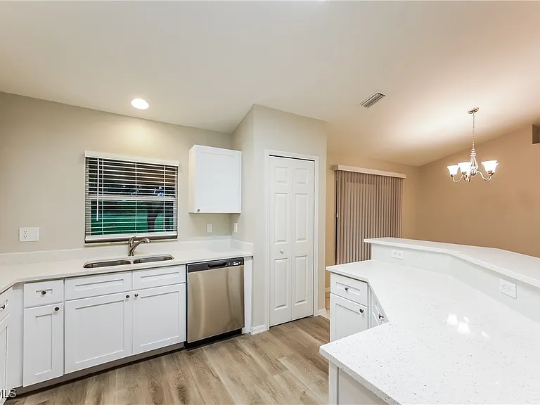 2904 Wanda Ave S — Photo 11