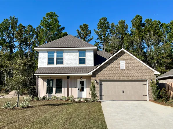 60 Apollo Ave W, Freeport, FL 32439