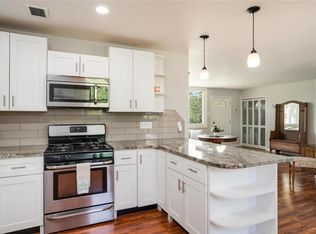 34 Crabapple Ct, Saint Louis, MO