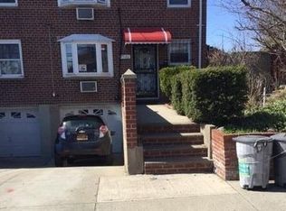 2520 48th St, Astoria, NY 11103