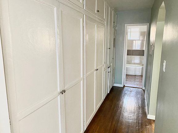 2nd image of 3600 W 60th St #2