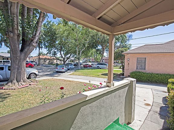 5th image of 1633 N Gordon Ct