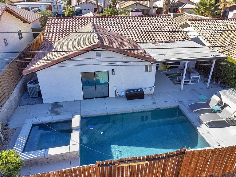 53450 Avenida Alvarado — Photo 31