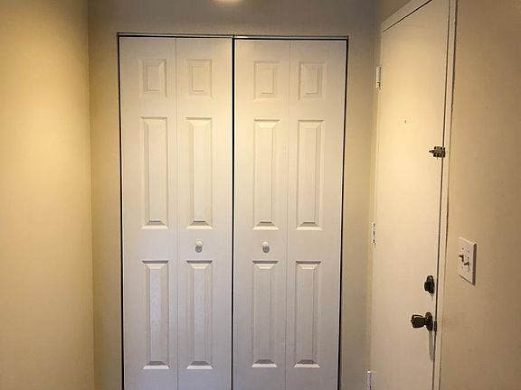 3rd image of 18141 Chalet Dr