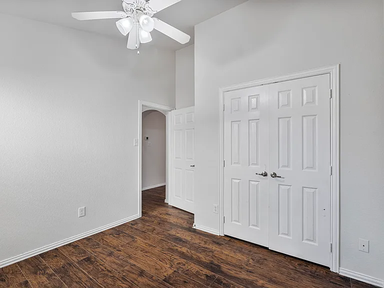 2709 Mountain Lion Dr — Photo 9