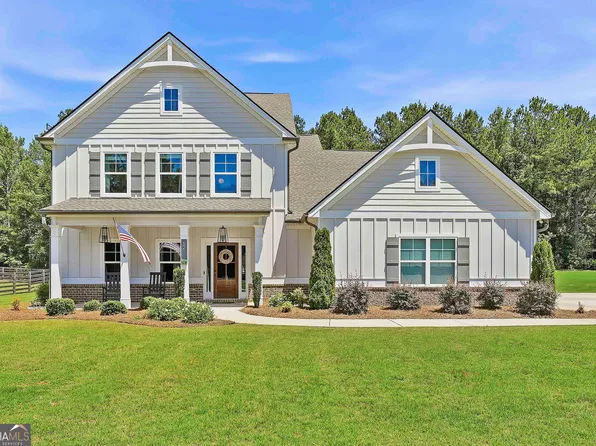 52 Peppertree Dr, Newnan, GA 30265