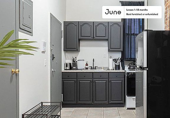 2nd image of 235 W 18th St #1WR