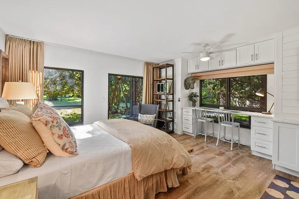 1 bed, 1.0 bath, 500 sqft, $4,250 — Photo 2
