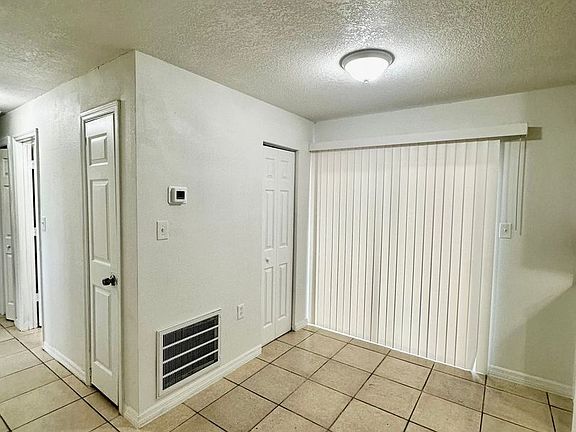 4th image of 4436 Malibu St
