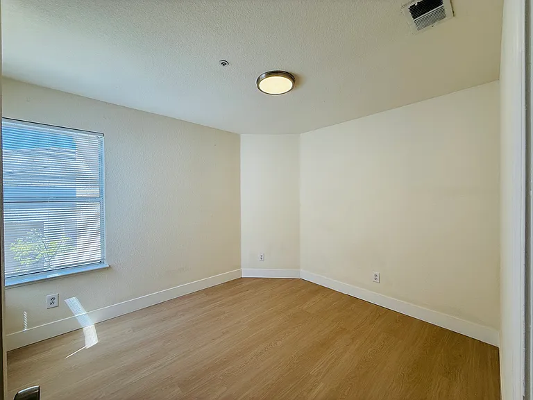 2849 Montair Way — Photo 16