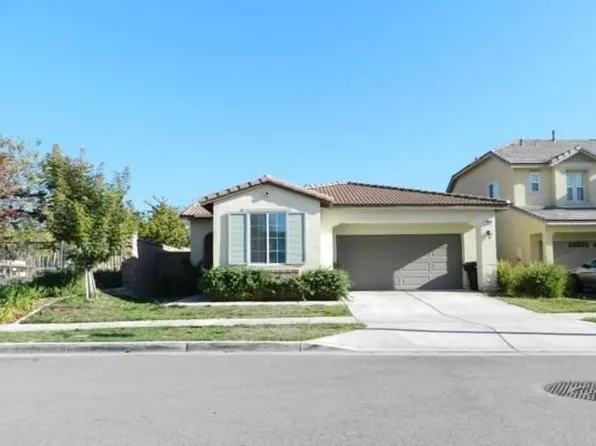 16624 Escavera St, Lake Elsinore, CA 92530