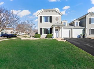 2420 Roxbury Ln, Montgomery, IL 60538