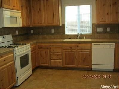 4th image of 1497 Blue Squirrel St