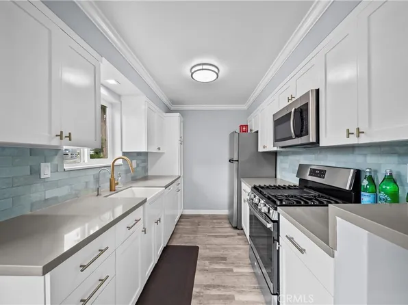 11138 Aqua Vista St APT 52, North Hollywood, CA 91602