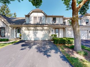 4532 Topaz Dr, Hoffman Estates, IL 60192