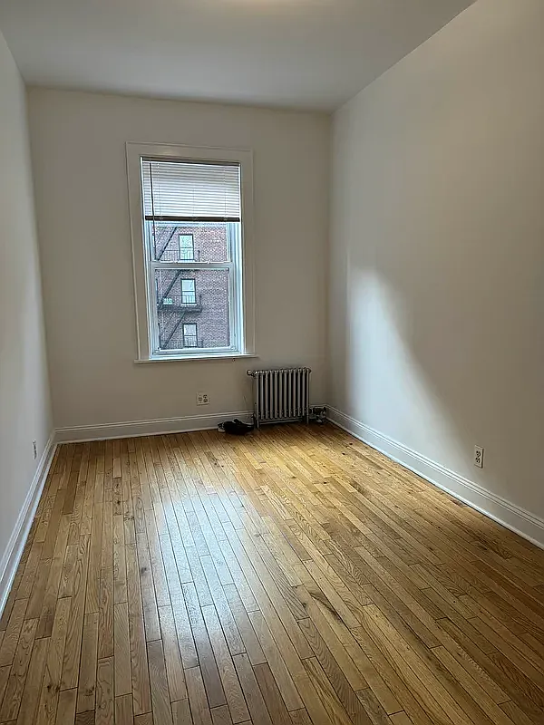 Building Photo - 44-20 Ketcham St #3