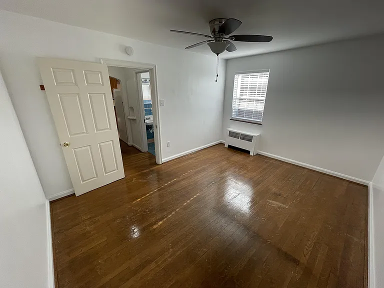 5529 Bosworth Pl #2 — Photo 4