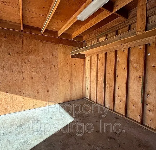 1529 Willis St #8 — Photo 4