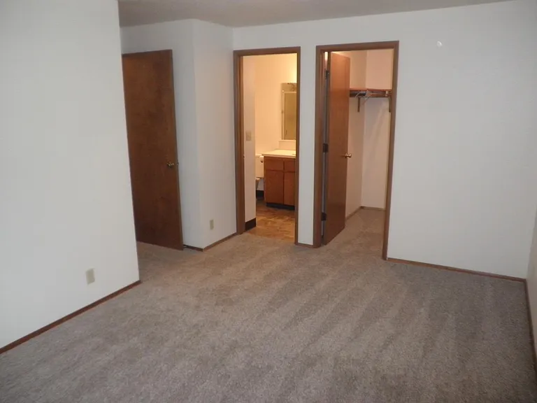 980 SW 178th Pl — Photo 13