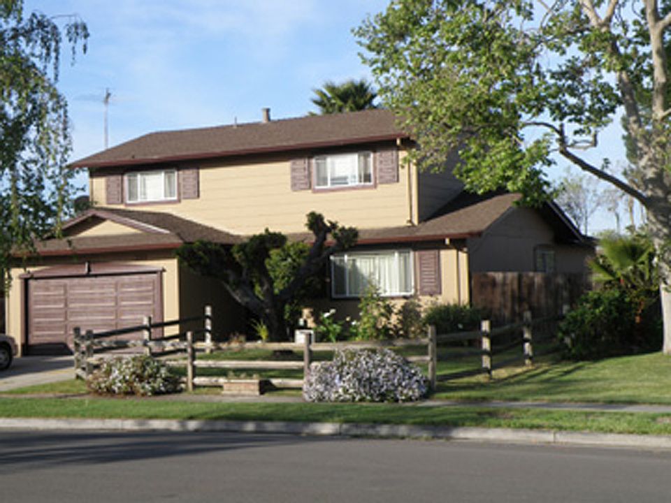1st image of 2189 Ashwood Ln