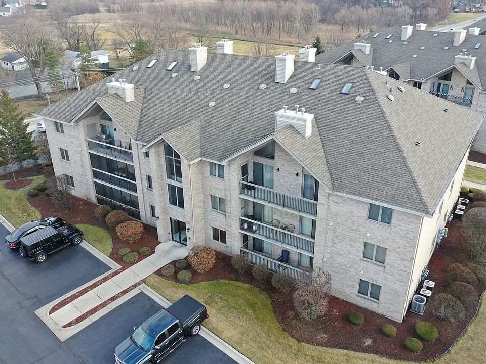 1st image of 14051 Norwich Ln APT 101