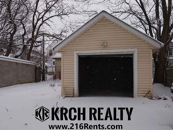 4th image of 10006 Hulda Ave