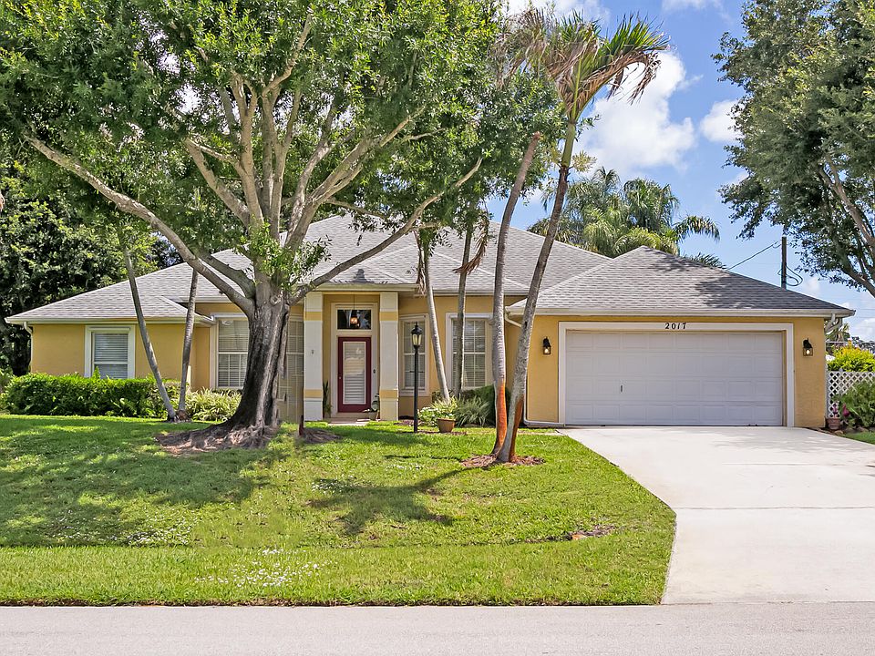 1st image of 2017 SE Allamanda Drive