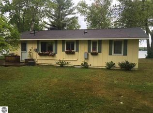 14672 Williams Dr, Elk Rapids, MI 49629