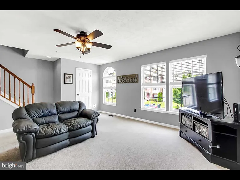 711 Wineberry Way — Photo 17