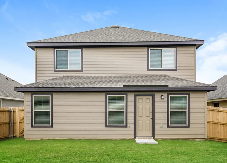 501 Sussex Dr — Photo 5
