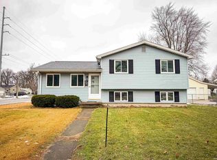 1703 Crestwood Blvd, South Bend, IN 46635