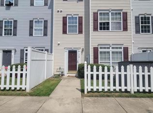 8610 Neuse Landing Ln UNIT 110, Raleigh, NC 27616