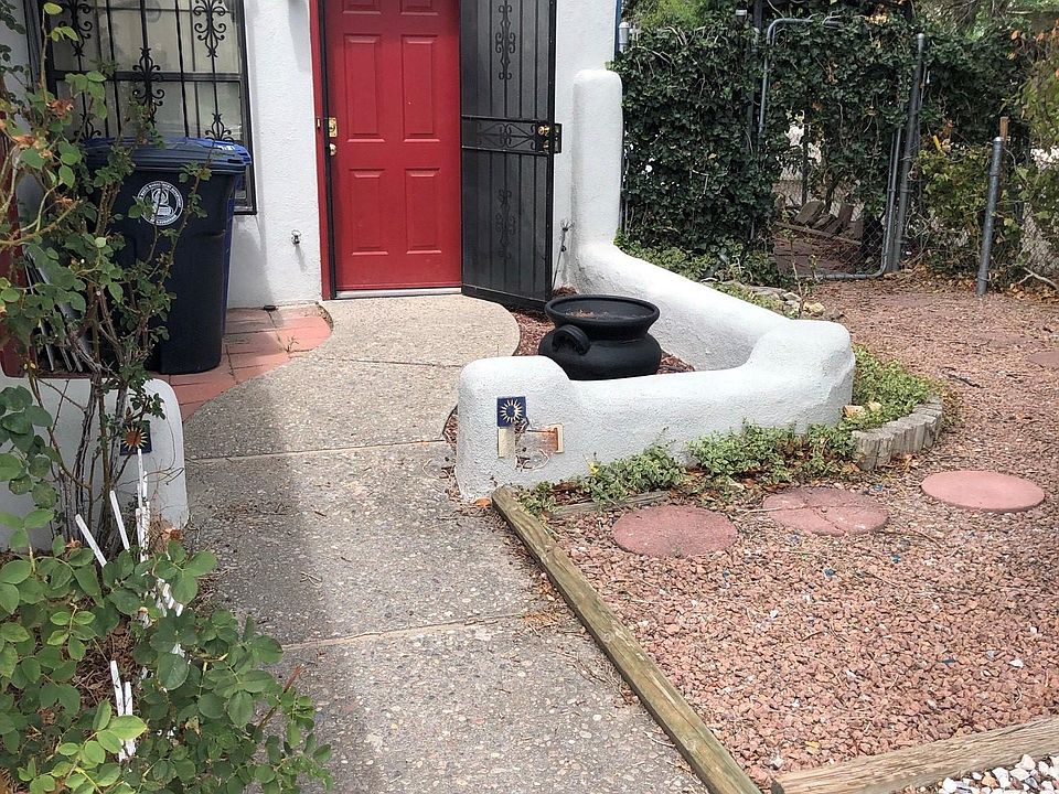 1st image of 1101 Orchard Pl NW