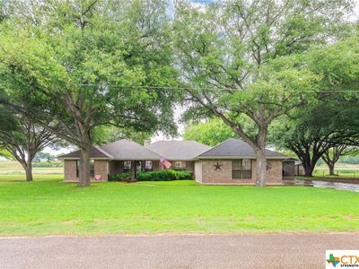 120 Echo Ln, Seguin, TX, 78155