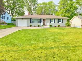 4326 Kerrybrook Dr, Youngstown, OH