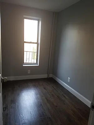 Rented by Batra Group Inc | media 15