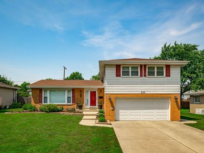 856 S Stratford Ave, Elmhurst, IL, 60126