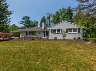 1333 Hollins Rd, Waynesboro, VA 22980