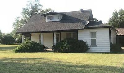 1st image of 1557 1st St