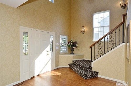 3rd image of 11 Amberson Pl