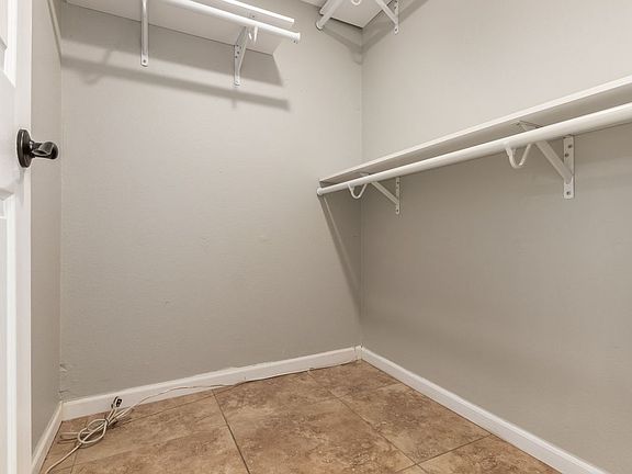 4th image of 850 S River Dr Unit 1089