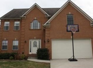 2217 Shaker Run Rd, Lexington, KY 40509