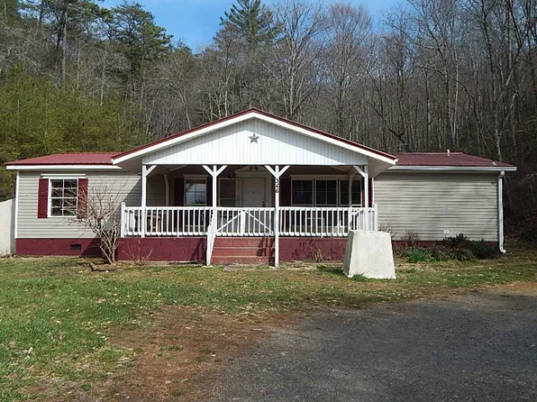 346 Dyer Cove Rd, Hayesville, NC 28904